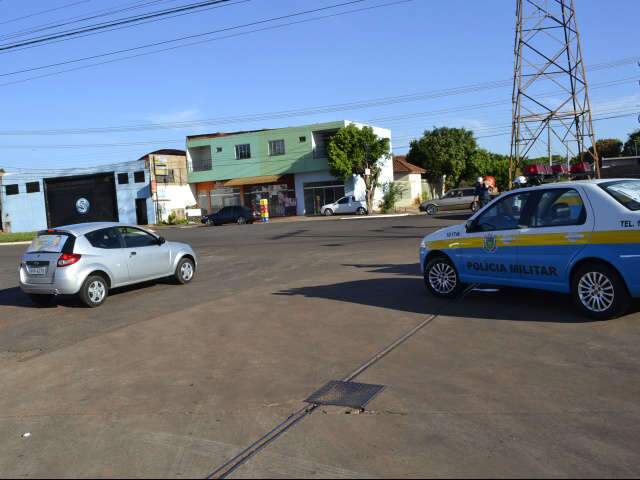  Motociclista morre em colis&atilde;o com carro na avenida Guaicurus