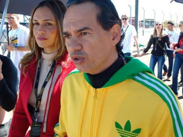 &ldquo;Penduricalho&rdquo; poder&aacute; ser usado para reajustar sal&aacute;rio de servidor, diz prefeito