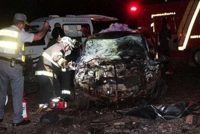 Acidente em Junqueir&oacute;polis deixa moradores de Brasil&acirc;ndia gravemente feridos