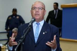Em nota, vereador reitera pedido de desculpa por ofensa &agrave; m&atilde;e de Bernal