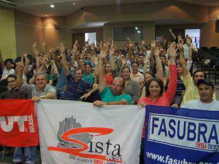  Servidores da UFGD decidem retomar greve na próxima semana
