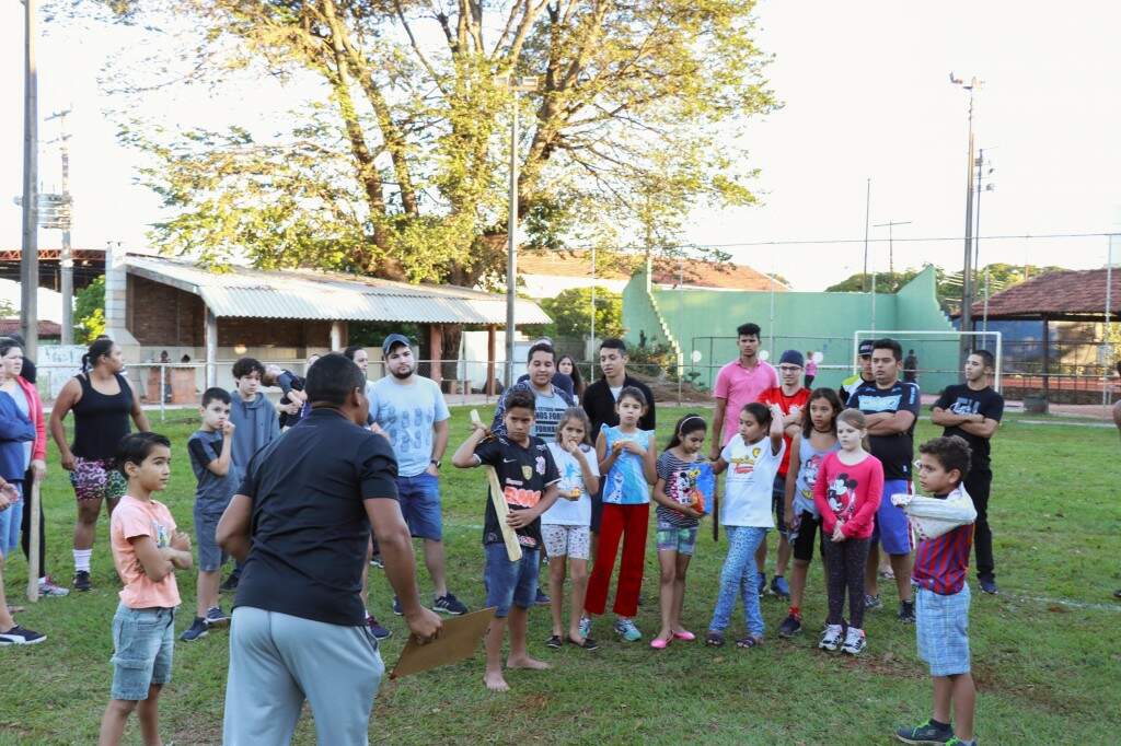 Amigos do Jardim das Rosas resgatam o jogo de bets