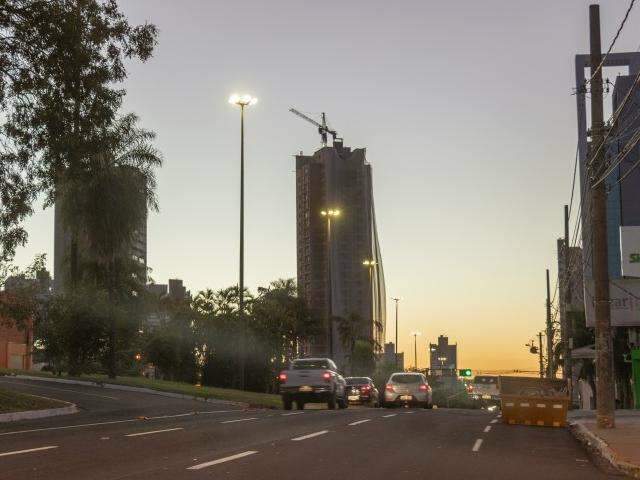 Terça-feira será de céu parcialmente nublado e calor em MS