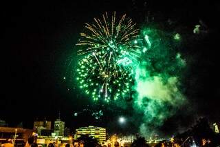 Queima de fogos na avenida foi a mais fraca dos &uacute;ltimos anos na Capital