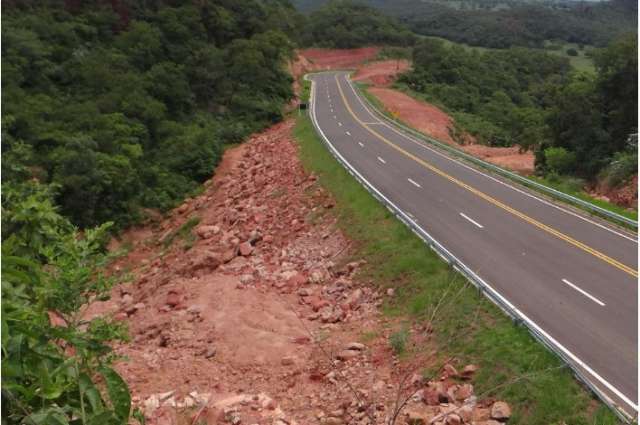 CGU faz devassa em contratos de obras que somam R$ 600 milh&otilde;es