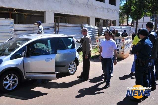 Pol&iacute;cia suspeita que travesti foi assassinada em outro local em Dourados