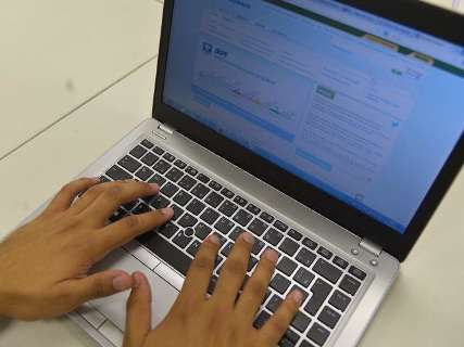 Receita paga hoje restitui&ccedil;&otilde;es do 6&ordm; lote do Imposto de Renda