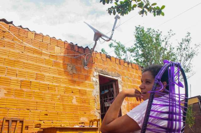 Com valores populares, TVs a cabo dominam periferia 
