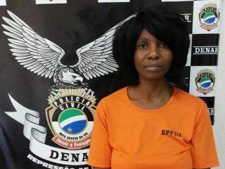 Africana ingere 80 c&aacute;psulas de coca&iacute;na, passa mal e &eacute; presa na Santa Casa