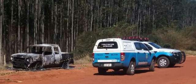Homem &eacute; encontrado carbonizado dentro de ve&iacute;culo na fronteira