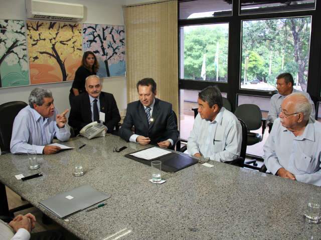  BRDE assina primeiros contratos com cooperativas de Mato Grosso do Sul