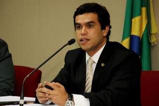 Presidente da CPI, Beto Pereira, quer parceria com o MPE, em função de irregularidades no setor (Foto: Wagner Guimarães/ALMS) 