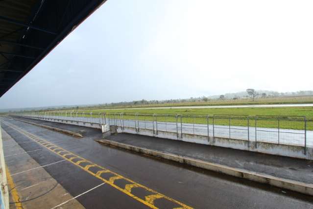 Federa&ccedil;&atilde;o planeja eventos para levar campo-grandenses ao aut&oacute;dromo