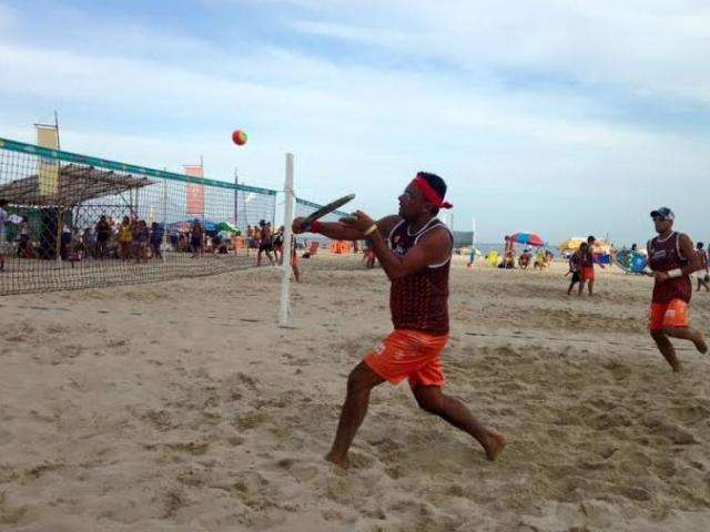 Campe&otilde;es de beach tennis em MS disputam torneio na Para&iacute;ba