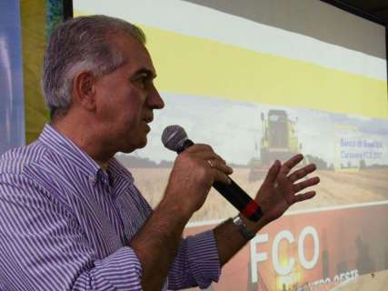 Reinaldo anuncia R$ 2,2 bilhões do FCO a produtor, comércio e turismo