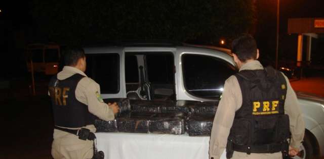 PRF apreende 735 quilos de maconha durante final de semana