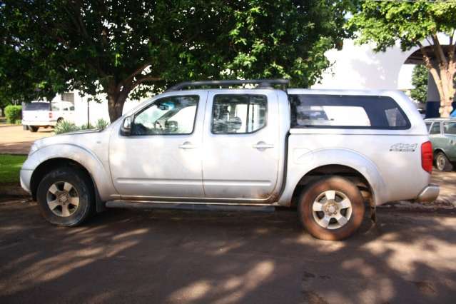 Quadrilha roubou caminhonete para pagar d&iacute;vida com preso da M&aacute;xima