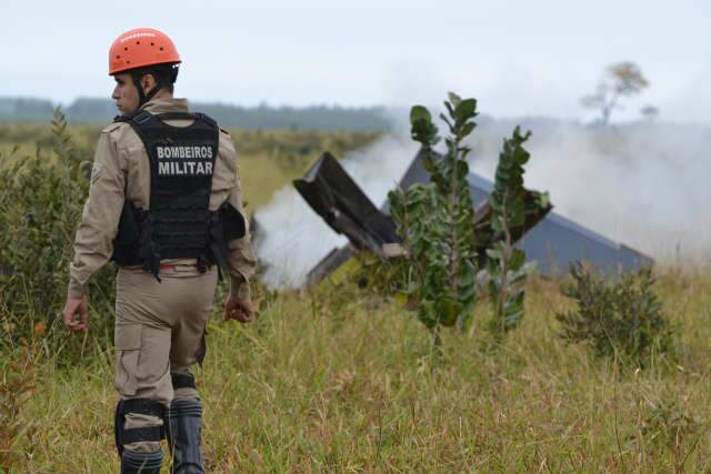  Corpo de militar morto em acidente com ca&ccedil;a da FAB vai para o RJ