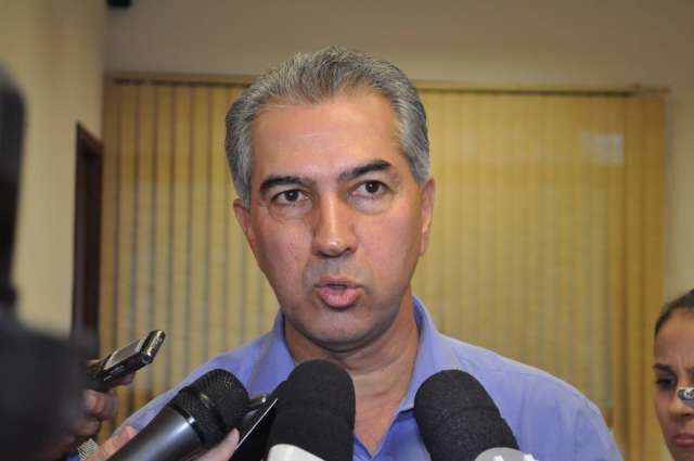 Reinaldo acusa Andr&eacute; de planejar mal e aponta preju&iacute;zos ao governo