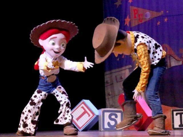 No domingo, espet&aacute;culo infantil traz toda alegria do Musical Toy Story 