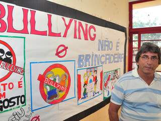 Vítima de bullying quando jovem, professor é quem ergue a bandeira contra a prática. (Foto: João Garrigó)
