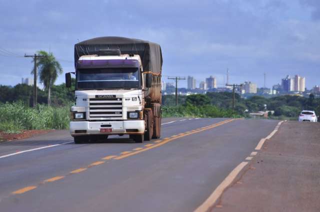 Ap&oacute;s paralisa&ccedil;&atilde;o provocada por bloqueio de caminhoneiros, coleta &eacute; retomada