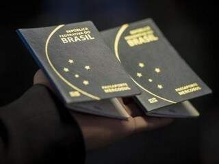 Quem planeja viajar para o exterior é recomendável emitir passaporte antes de comprar passagem. (Foto: Divulgação)