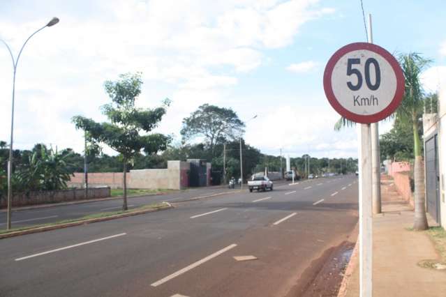 Nenhuma fiscaliza&ccedil;&atilde;o consegue barrar velocidade na Interlagos