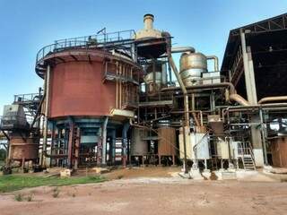 Destilaria Centro-Oeste Iguatemi fechou em 2017 e demitiu 201 trabalhadores (Foto: Divulgação)