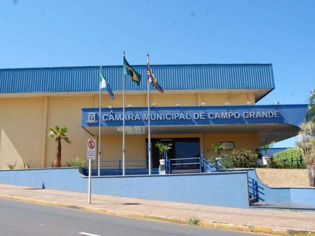 Um dia ap&oacute;s aprova&ccedil;&atilde;o, aumento dos vereadores &eacute; publicado