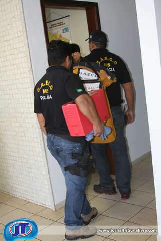  A&ccedil;&atilde;o do Gaeco em Parana&iacute;ba apreendeu dinheiro e ouviu secret&aacute;rio