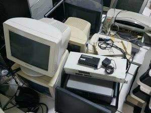 Embrapa leiloa materiais de escrit&oacute;rio, computadores e equipamentos 