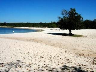 Local de lazer seria a praia de Campo Grande se o projeto tivesse saído do papel. (Foto: Divulgação Internet)