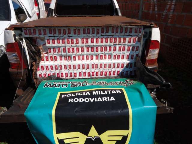 Motorista abandona ve&iacute;culo carregado de cigarros contrabandeados do Paraguai