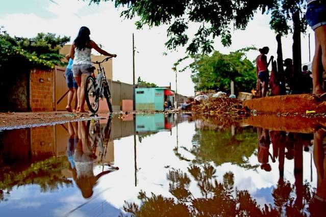 Bairro mais populoso, Aero Rancho acumula &quot;milhares de problemas&quot;