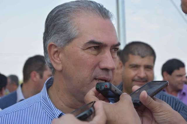 Governador participa de inaugura&ccedil;&atilde;o de loja e evento do TRT
