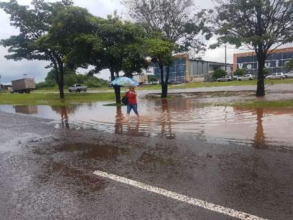 Na Capital, chuva já atinge 36% do esperado para dezembro inteiro