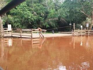 Balneário de Jardim exibe Rio da Prata cheio de lama (Foto: Divulgação)
