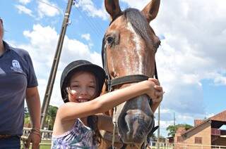 Para a surpresa da fam&iacute;lia, de presente de Natal, Rejane s&oacute; queria ver um cavalo