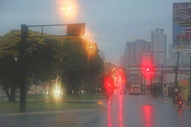 Chuva em algumas regi&otilde;es pode dar tr&eacute;gua a baixa umidade em MS