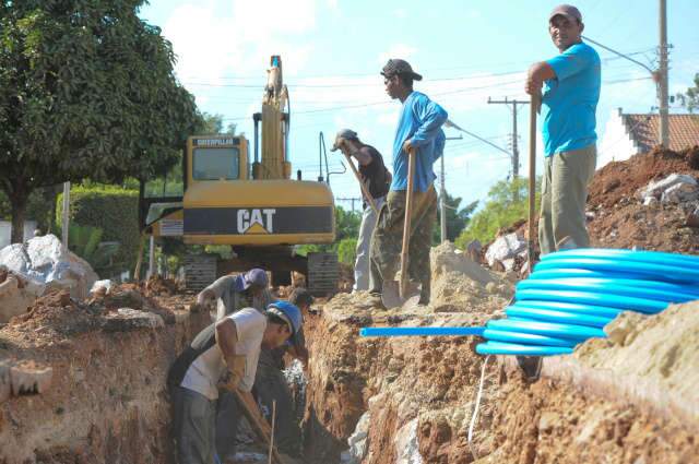  Sanesul faz melhorias na rede de &aacute;gua de Corumb&aacute; e atende 1.500 fam&iacute;lias 