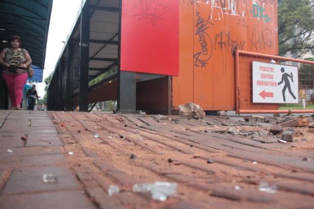Depois de protesto, Capital sente os reflexos do vandalismo