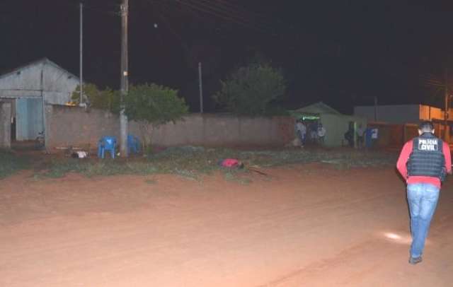 Trio mata quatro pessoas em briga do tr&aacute;fico e s&oacute; um escapa de chacina