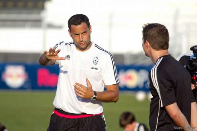 Treinadores da Juventus vem &agrave; Capital mostrar t&eacute;cnica e &quot;ca&ccedil;ar&quot; talentos