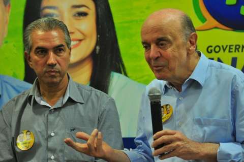 Em Dourados, Serra diz que reeleição “foi um erro” e critica Lula e Dilma