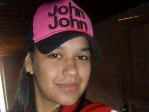 Jovem mata ex-namorada de 17 anos e ataca outras tr&ecirc;s pessoas com faca