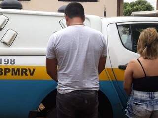 Homem viajava com mulher para levar droga até interior do Paraná (Foto: Divulgação)
