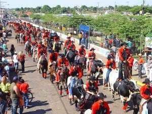 Com duas feiras voltadas para pecu&aacute;ria cidade espera receber 100 mil pessoas