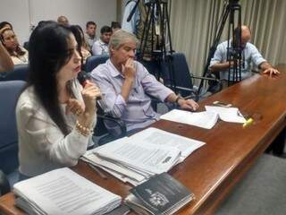 Deputada Mara Caseiro (PSDB) expondo projeto durante reunião da CCJ. (Foto: Leonardo Rocha).
