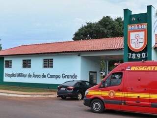 Interno pediu ajuda no Hospital Militar de Campo Grande. (Foto: Henrique Kawaminami)